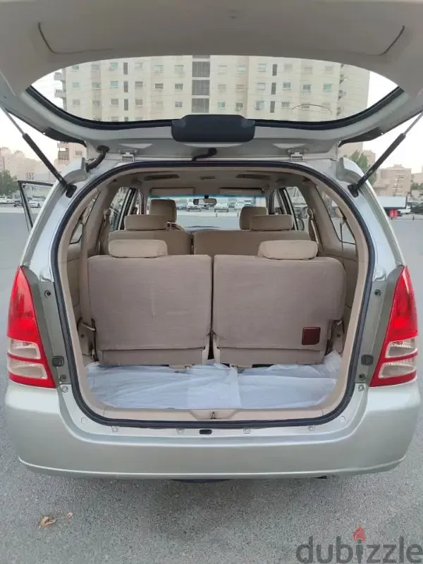 تويوتا اينوفا 2007